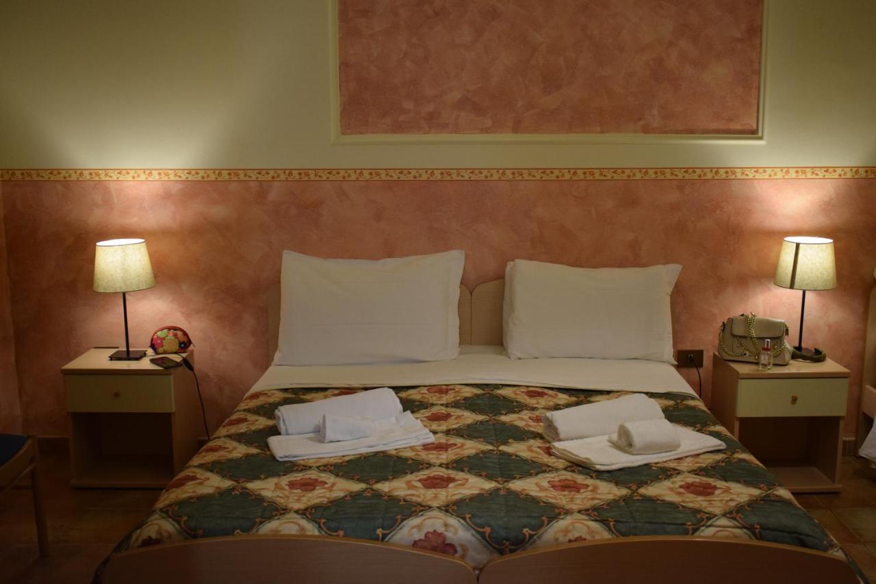 Hostel Il Tetto Melfi Dış mekan fotoğraf