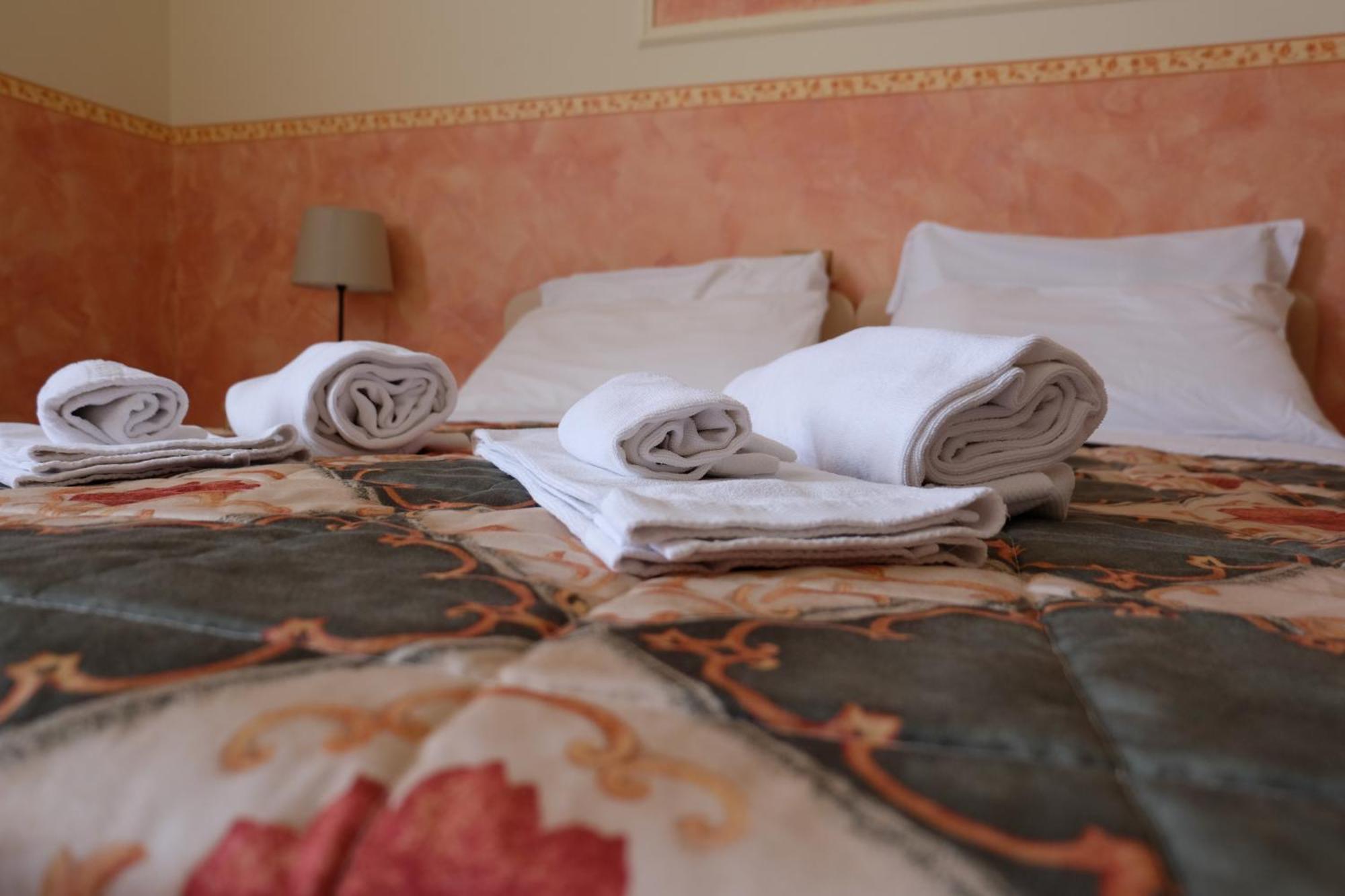 Hostel Il Tetto Melfi Dış mekan fotoğraf