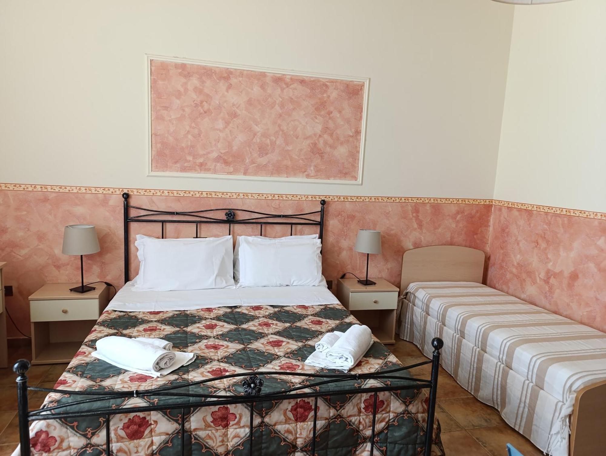 Hostel Il Tetto Melfi Dış mekan fotoğraf