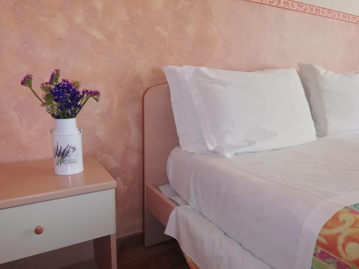 Hostel Il Tetto Melfi Dış mekan fotoğraf
